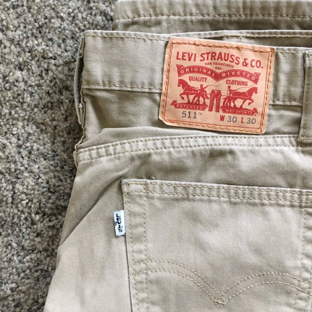 Levi’s Khaki 511 Jeans